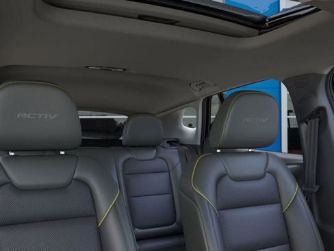 New 2026 Chevrolet Trax ACTIV w/ Sunroof Package image 25