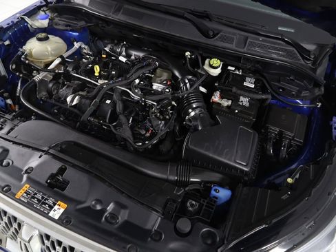 Used 2021 Lincoln Corsair Standard image 15