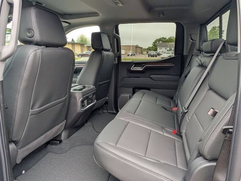 New 2026 GMC Sierra 1500 Denali w/ Denali Reserve Package AWD/4WD image 34