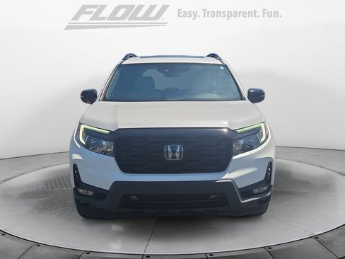 Certified 2023 Honda Passport Elite image 2