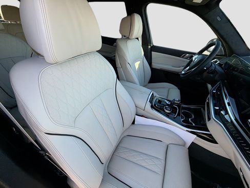 New 2026 BMW ALPINA XB7 AWD/4WD image 15