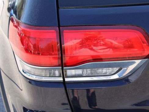 Used 2014 Jeep Grand Cherokee Limited image 8