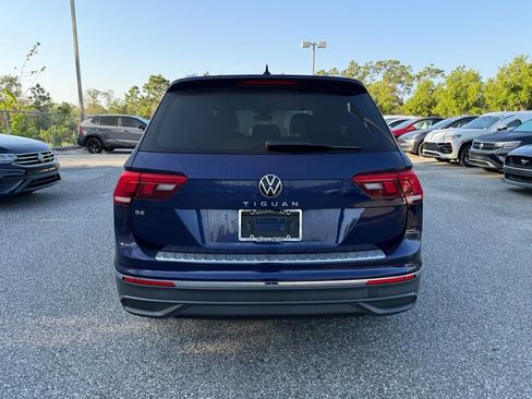 Used 2022 Volkswagen Tiguan SE image 13