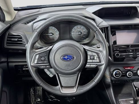 Used 2021 Subaru Crosstrek 2.0i Premium w/ Moonroof Package AWD/4WD image 12