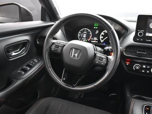Used 2024 Honda HR-V Sport image 14