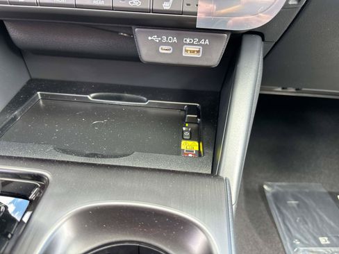 New 2026 Subaru Outback Limited AWD/4WD image 16