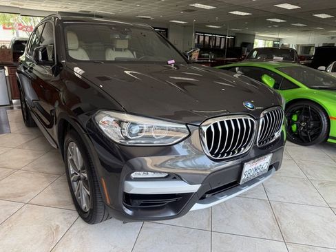 Used 2019 BMW X3 sDrive30i w/ Convenience Package RWD image 2