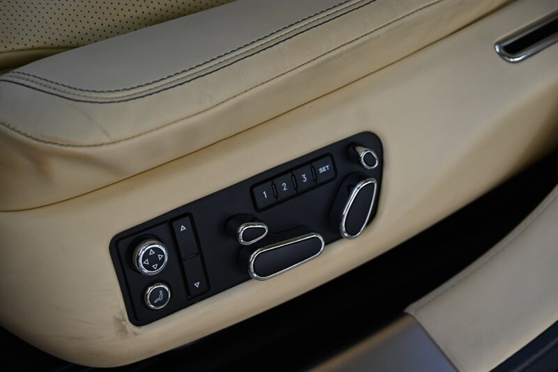 Used 2014 Bentley Flying Spur W12 AWD/4WD image 46