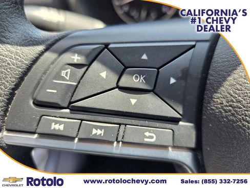 Used 2025 Nissan Sentra SV FWD image 21
