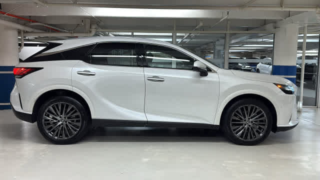 Used 2024 Lexus RX 350 AWD w/ Convenience Package image 36