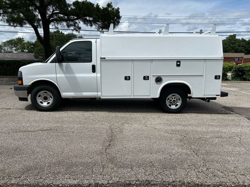 Used 2020 GMC Savana 3500 w/ Power Convenience Package image 54