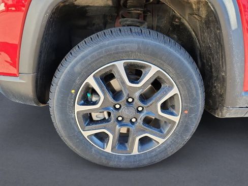 Used 2019 Jeep Compass Trailhawk w/ Cold Weather Group image 14