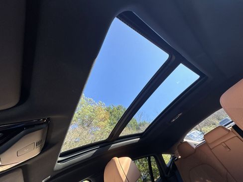 Used 2024 BMW X6 M60i image 24