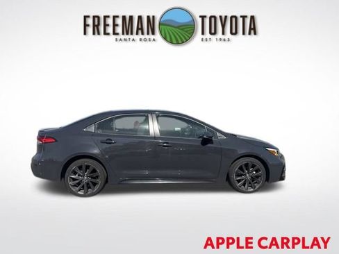 Used 2024 Toyota Corolla SE w/ SE Premium Package FWD image 4
