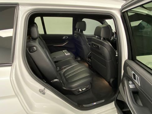 Used 2019 BMW X7 xDrive40i w/ Premium Package image 38