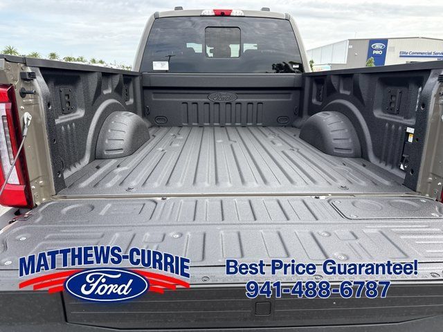 New 2026 Ford F250 Platinum w/ Platinum Plus Package AWD/4WD image 19