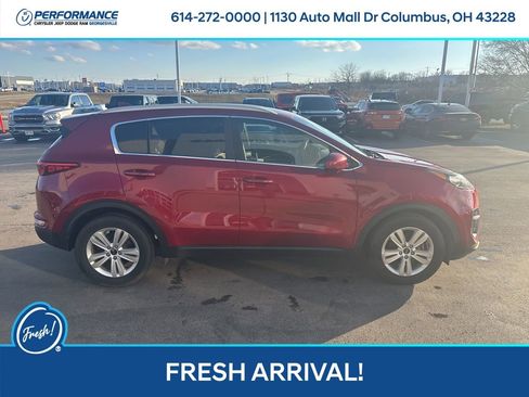 Used 2018 Kia Sportage LX w/ LX Popular Package image 3