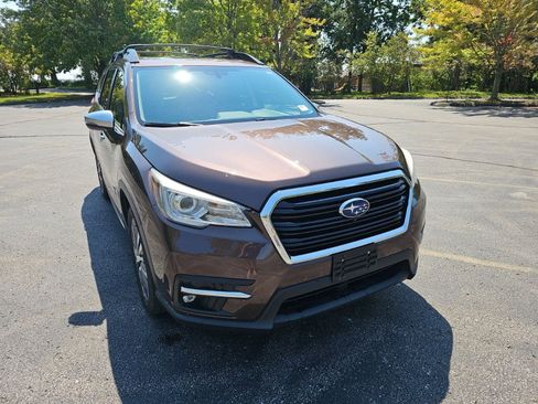 Used 2019 Subaru Ascent Touring w/ Popular Package #3 AWD/4WD image 8