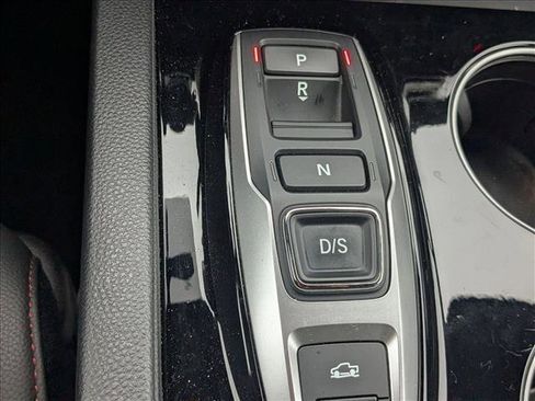 Certified 2025 Honda Ridgeline Black Edition image 13