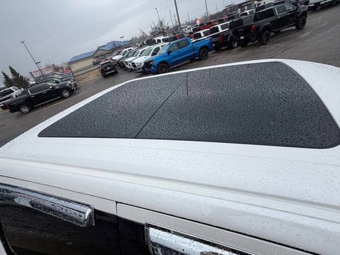 Used 2017 Ford F150 Platinum w/ Equipment Group 701A Luxury AWD/4WD image 65