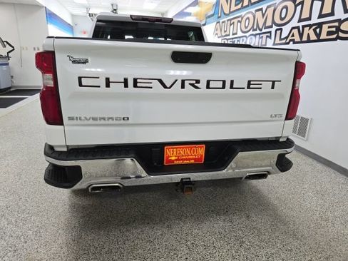 Used 2020 Chevrolet Silverado 1500 LTZ w/ LTZ Premium Package AWD/4WD image 6