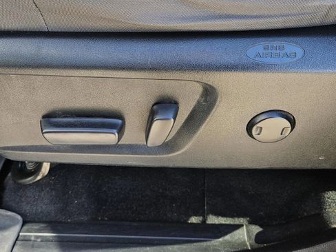 Used 2021 Toyota Tundra SR5 image 29