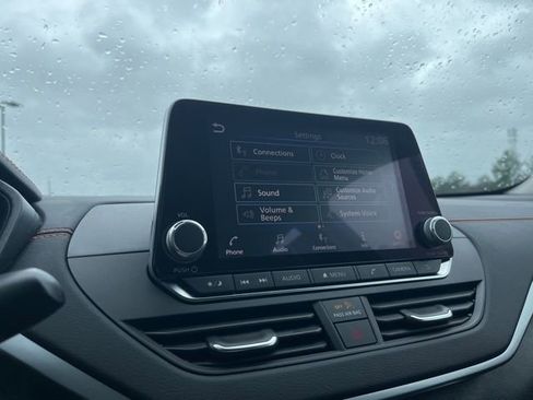 Used 2022 Nissan Altima 2.5 SR image 24