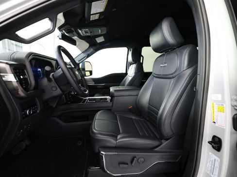 Used 2026 Ford F250 Platinum image 14