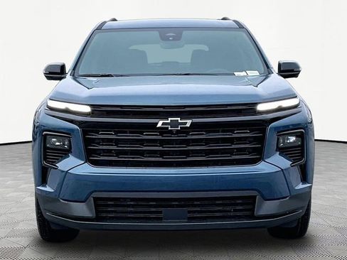 New 2026 Chevrolet Traverse LT image 2