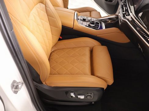 Used 2024 BMW X6 M60i image 14