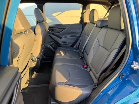 Used 2025 Subaru Forester Wilderness image 25