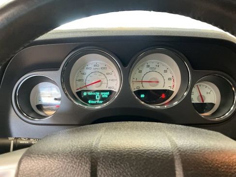 Used 2013 Dodge Challenger R/T RWD image 14