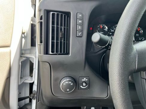 New 2025 Chevrolet Express 3500 w/ Power Convenience Package RWD image 17