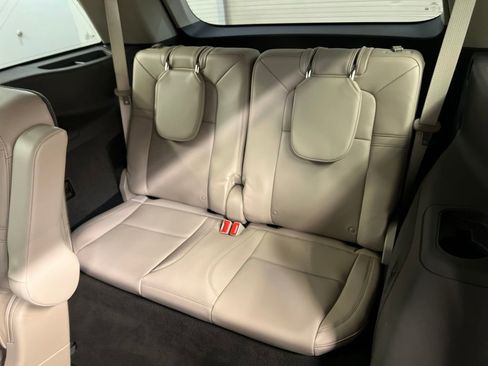 Used 2023 Lincoln Aviator AWD w/ Premium Package image 33