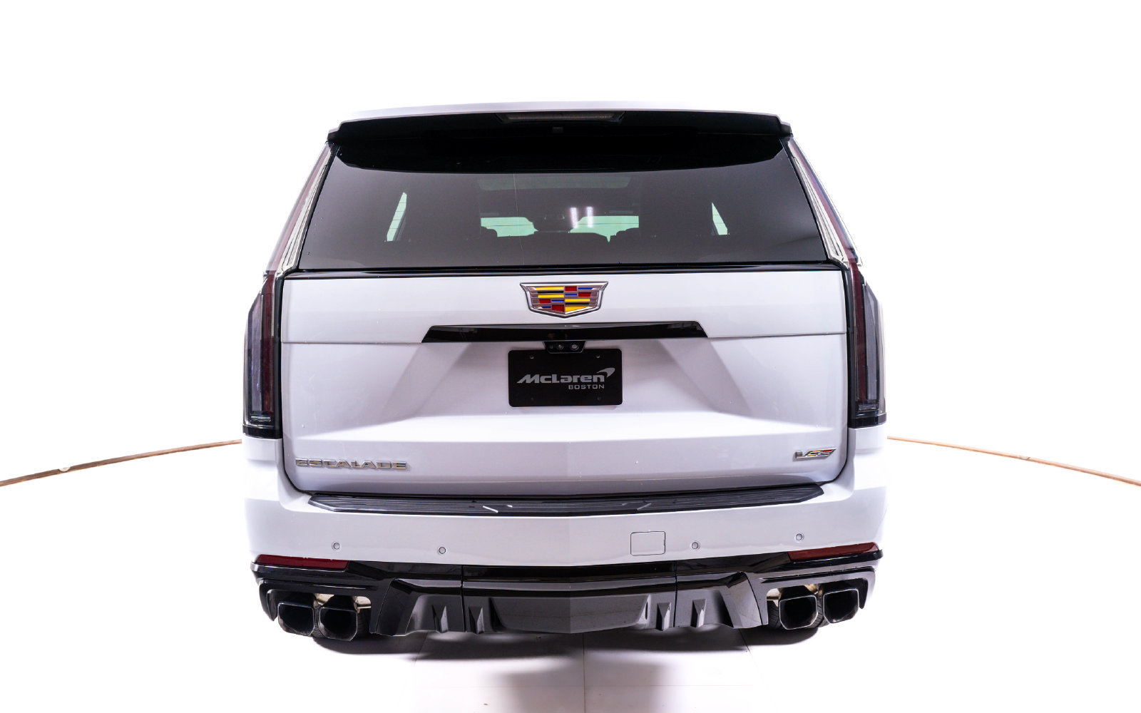 Used 2026 Cadillac Escalade V w/ LPO, Floor Liner Package AWD/4WD image 4