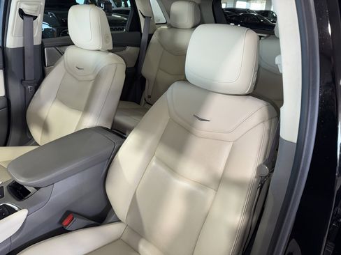 Used 2022 Cadillac XT5 Premium Luxury image 33