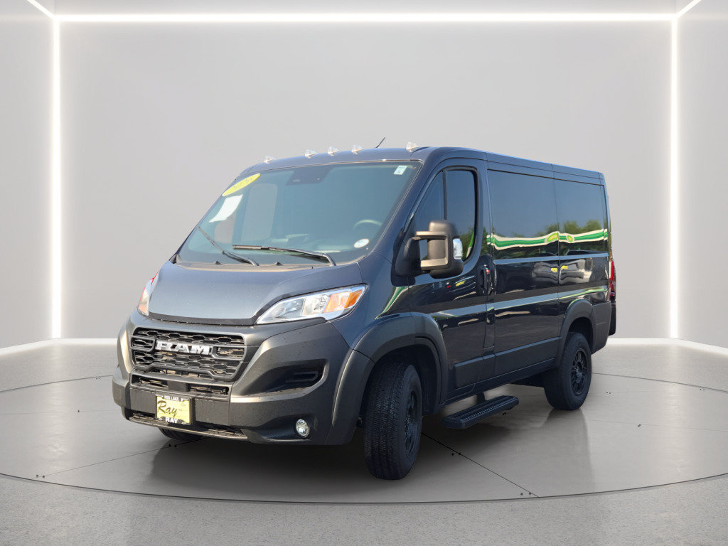 Used 2026 RAM ProMaster 1500 w/ Convenience Group FWD image 4