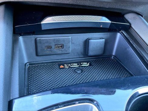 Used 2024 Buick Envision Preferred AWD/4WD image 36