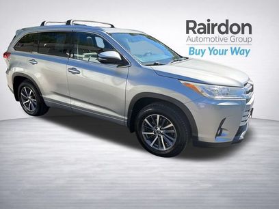 Used 2017 Toyota Highlander XLE