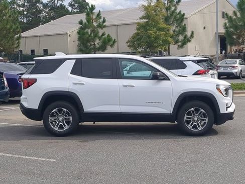 New 2026 GMC Terrain Elevation w/ Technology Package II image 4