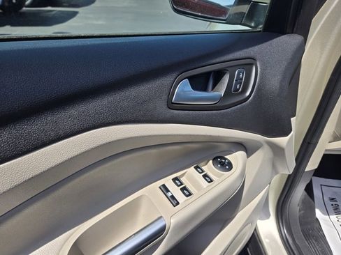 Used 2018 Ford Escape SEL FWD image 37