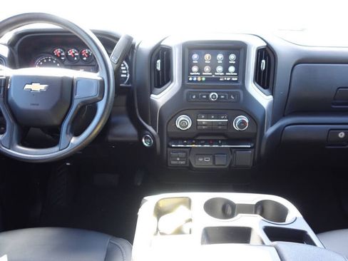 Used 2024 Chevrolet Silverado 1500 Custom AWD/4WD image 40