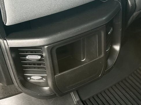 Used 2021 RAM 1500 Big Horn RWD image 39