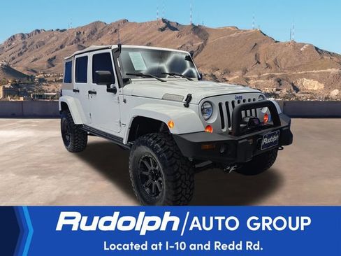Used 2008 Jeep Wrangler Unlimited Rubicon w/ Dual Top Group AWD/4WD image 7