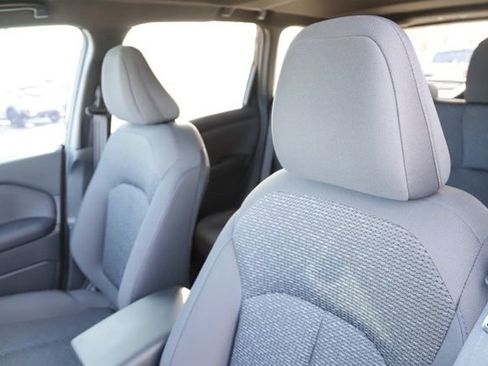 Used 2025 Subaru Forester Premium image 12