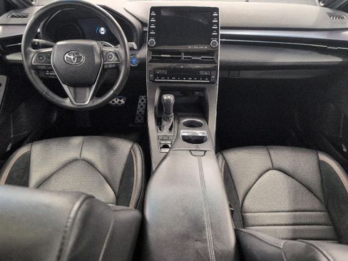 Used 2022 Toyota Avalon XSE FWD image 6