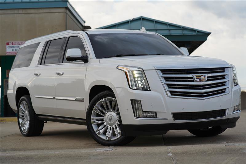 Used 2018 Cadillac Escalade ESV Platinum AWD/4WD image 8