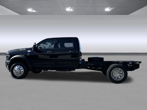 New 2026 RAM 4500 Tradesman w/ Chrome Appearance Group image 4