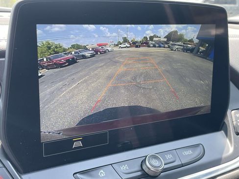 Used 2025 Chevrolet Blazer LT FWD image 15
