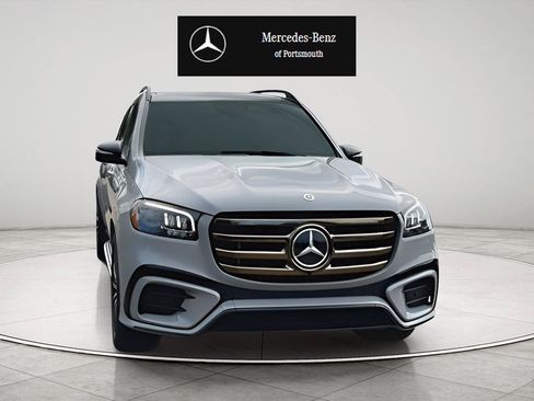 New 2026 Mercedes-Benz GLS 580 4MATIC image 2